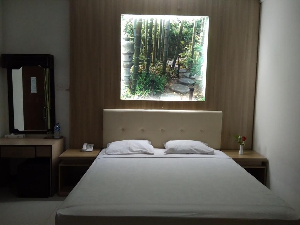 Hotel Matahari Jogjakarta Buitenkant foto