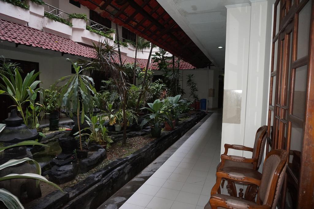 Hotel Matahari Jogjakarta Buitenkant foto