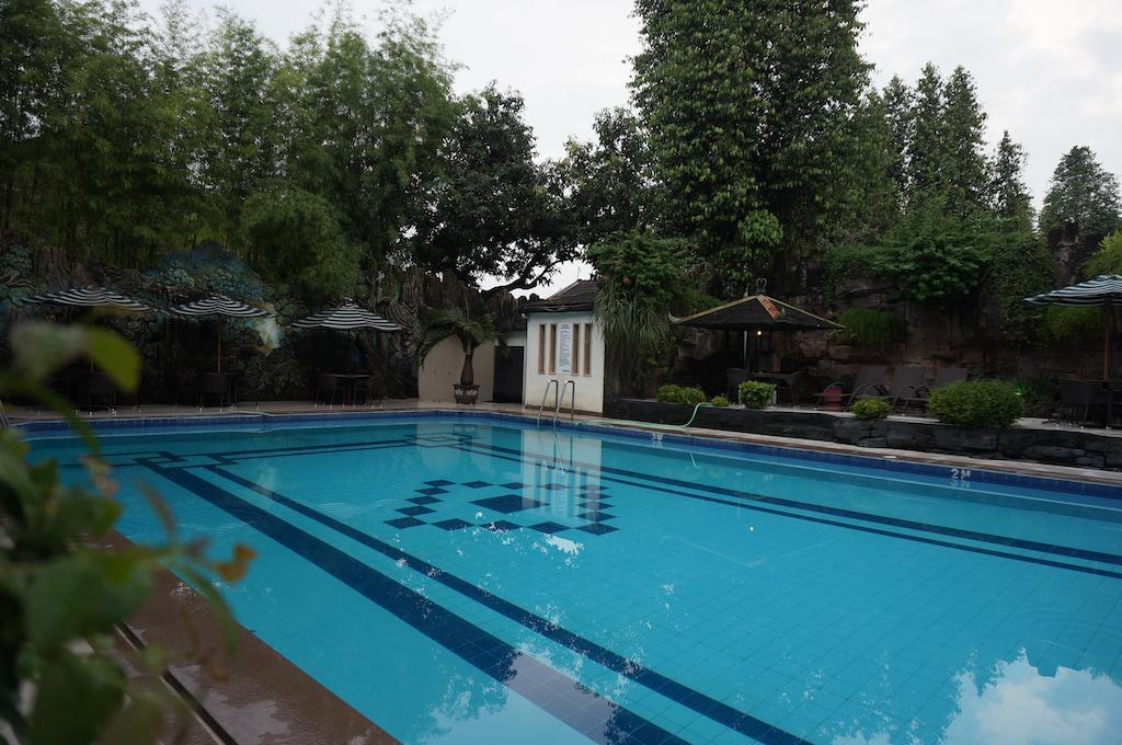 Hotel Matahari Jogjakarta Buitenkant foto