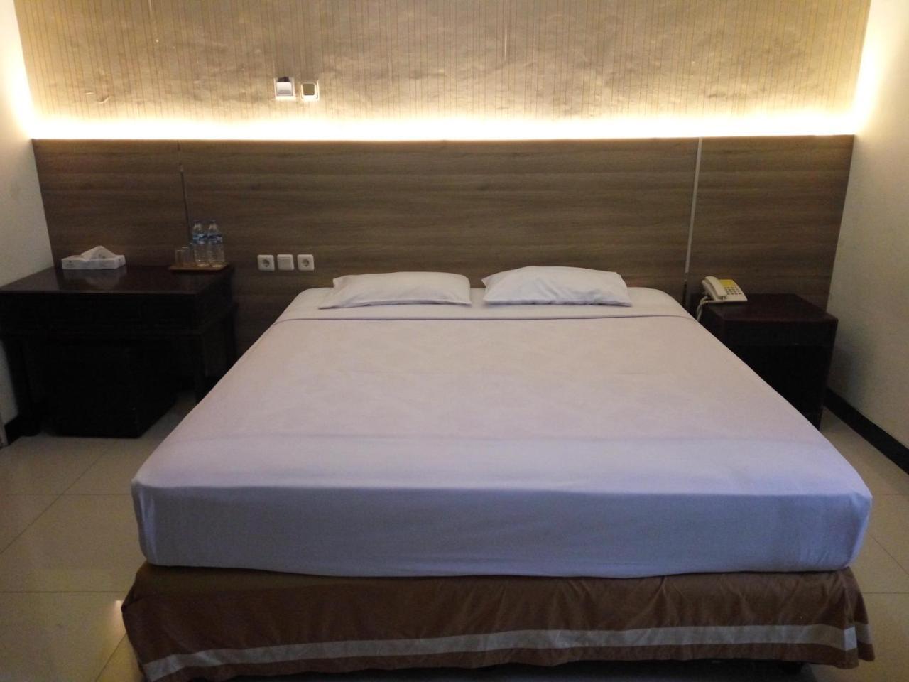 Hotel Matahari Jogjakarta Buitenkant foto