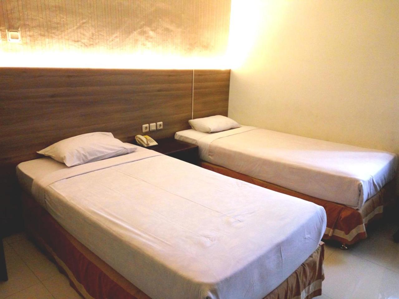 Hotel Matahari Jogjakarta Buitenkant foto