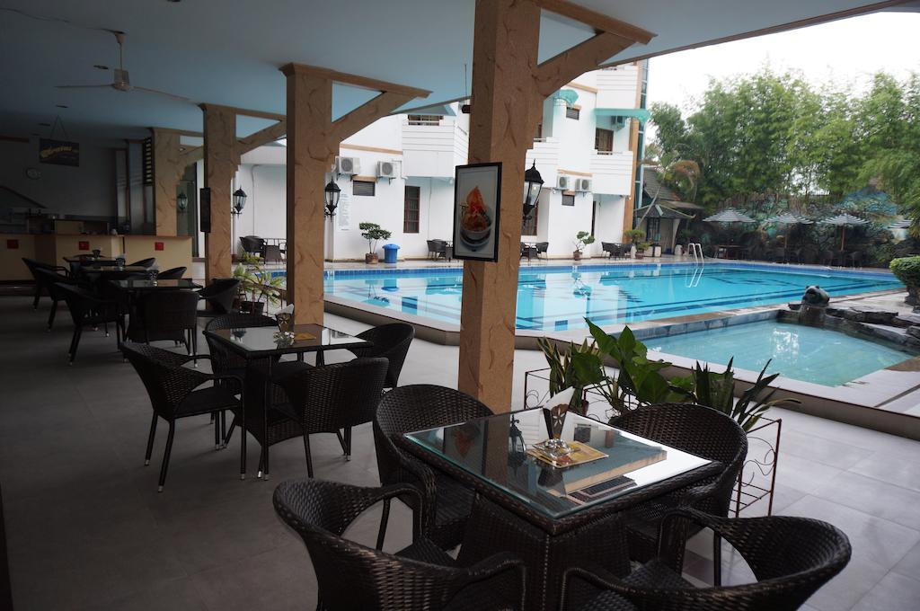 Hotel Matahari Jogjakarta Buitenkant foto